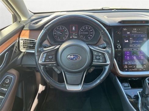 Used 2022 Subaru Outback Touring image 13
