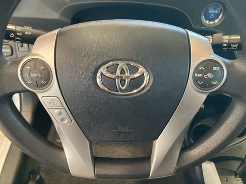 Used 2012 Toyota Prius C Three image 14