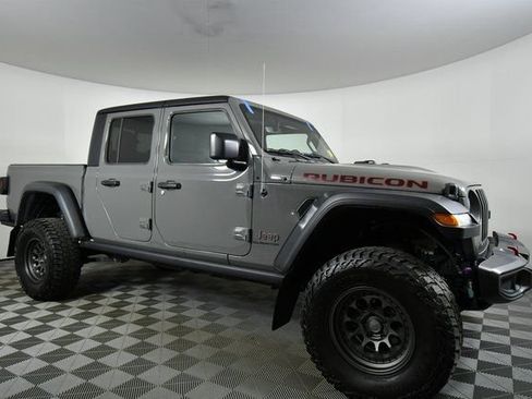 Used 2022 Jeep Gladiator Rubicon w/ Cold Weather Group AWD/4WD image 9