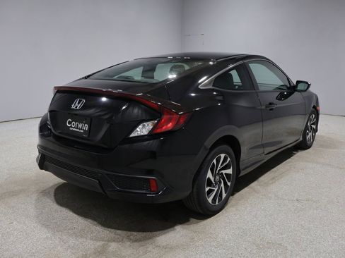 Used 2018 Honda Civic LX image 2
