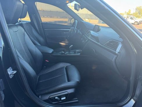 Used 2018 BMW 330i Sedan w/ Convenience Package image 17
