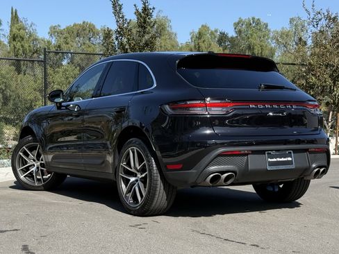 Used 2025 Porsche Macan S image 3