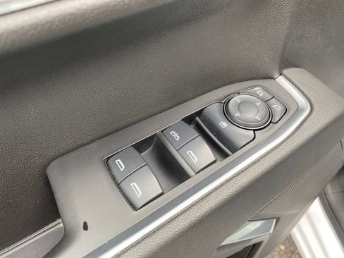 Certified 2024 Chevrolet Silverado 1500 LT AWD/4WD image 19