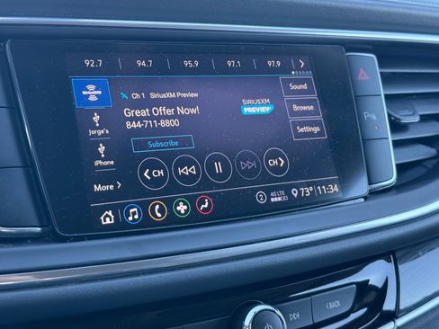 Used 2020 Buick Enclave Essence image 25