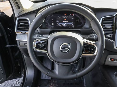 Used 2023 Volvo XC90 T8 Ultimate image 19