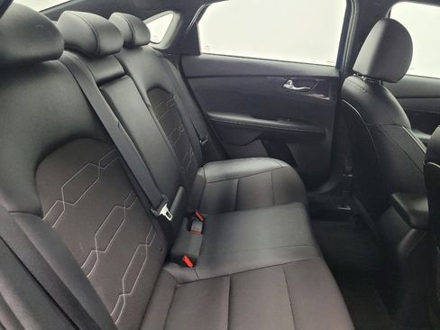 Used 2023 Kia Forte GT-Line image 19