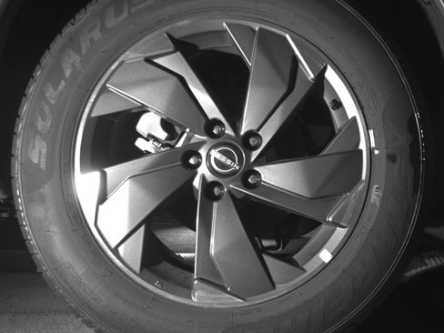 Used 2025 Nissan Rogue SV FWD image 15