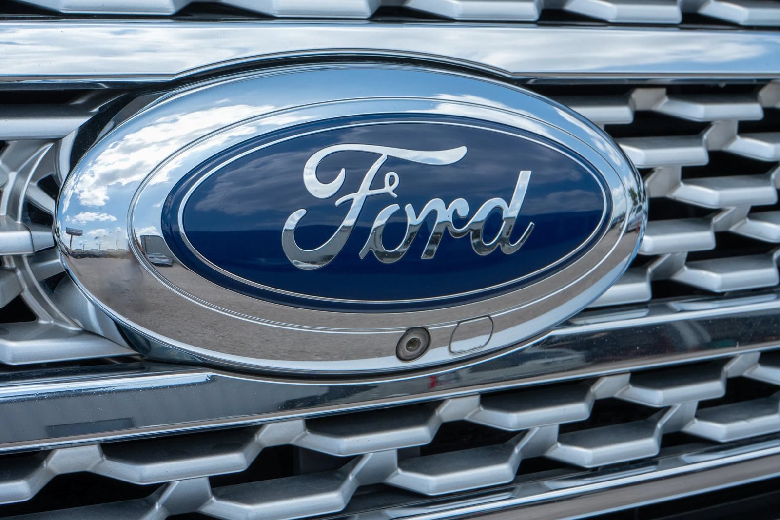 Used 2018 Ford Expedition Max Platinum AWD/4WD image 19