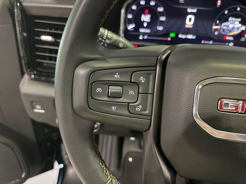 Used 2024 GMC Sierra 2500 AT4 w/ AT4 Premium Plus Package image 18