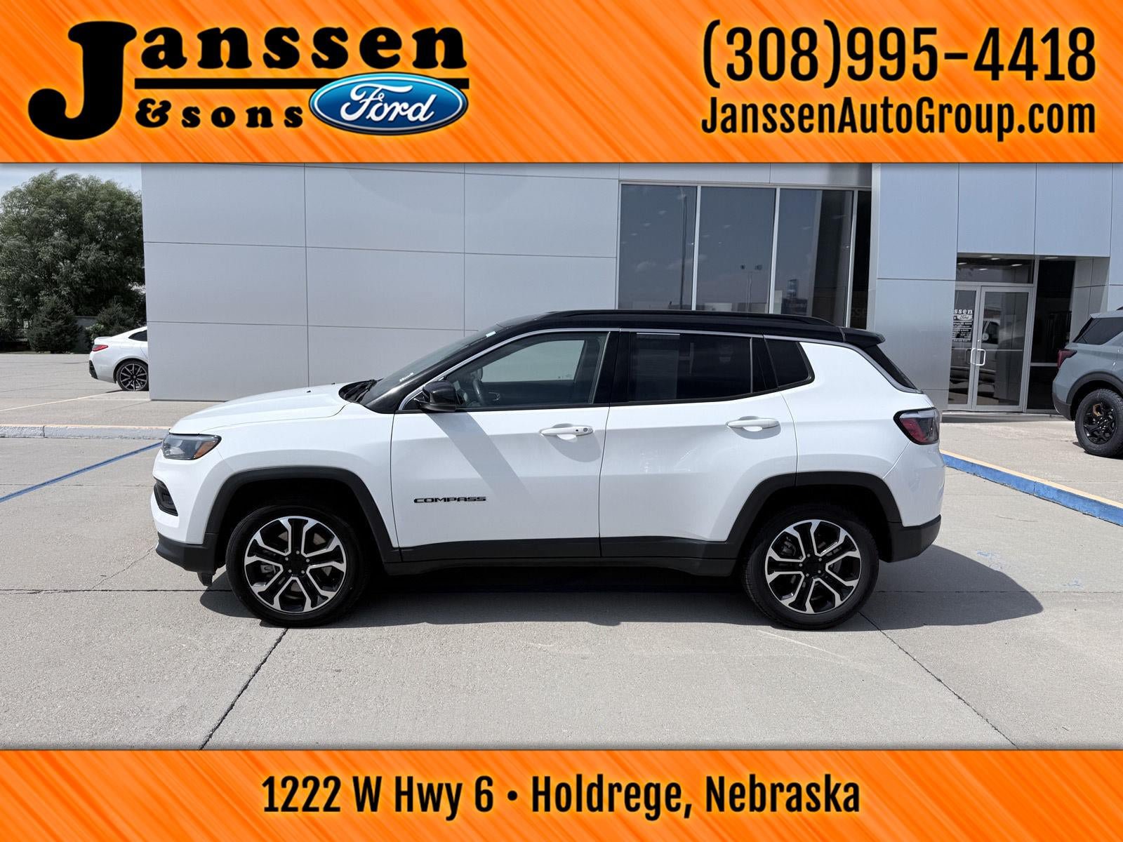 Used 2024 Jeep Compass Limited AWD/4WD image 1