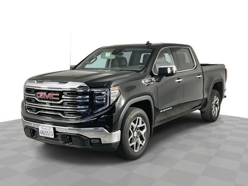 Certified 2023 GMC Sierra 1500 SLT w/ SLT Convenience Package RWD image 1