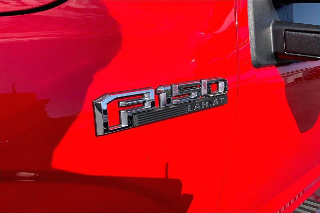 Used 2016 Ford F150 Lariat w/ Equipment Group 502A Luxury AWD/4WD image 34