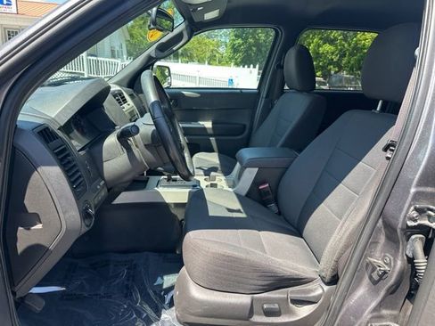 Used 2011 Ford Escape XLT AWD/4WD image 15