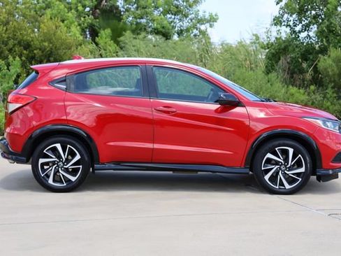 Certified 2019 Honda HR-V Sport image 4