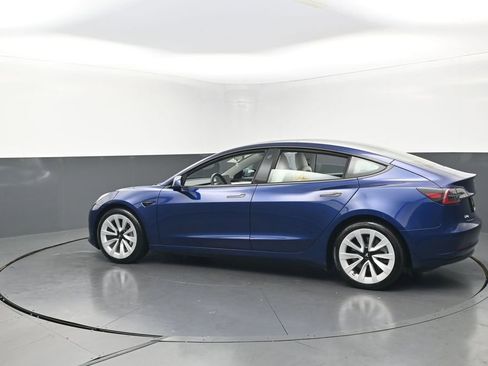 Used 2023 Tesla Model 3 Standard Range RWD image 8