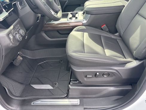 New 2026 Chevrolet Silverado 3500 LT w/ All Star Edition image 14