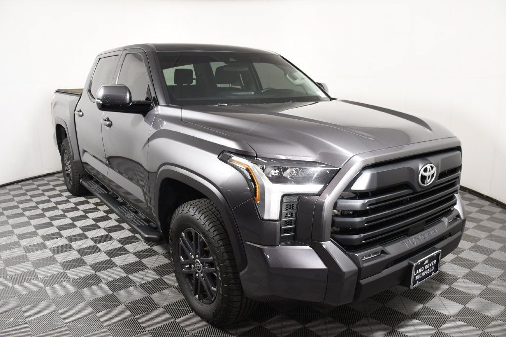 Used 2023 Toyota Tundra SR5 w/ SR5 Convenience Package AWD/4WD image 9
