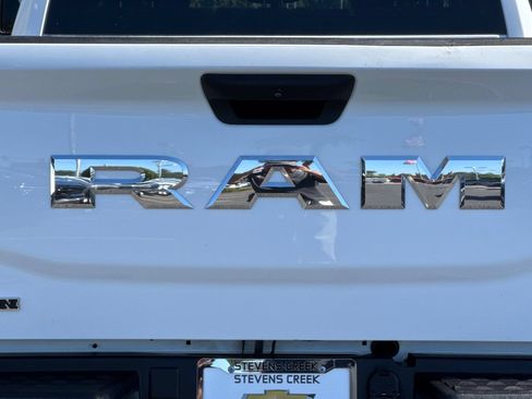 Used 2025 RAM 2500 Big Horn AWD/4WD image 43