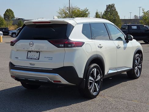 Used 2023 Nissan Rogue Platinum w/ Platinum Premium Package AWD/4WD image 5