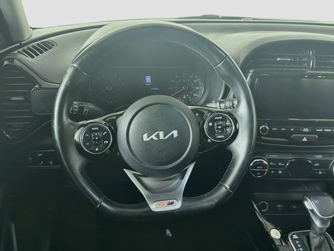 Used 2022 Kia Soul GT-Line FWD image 17