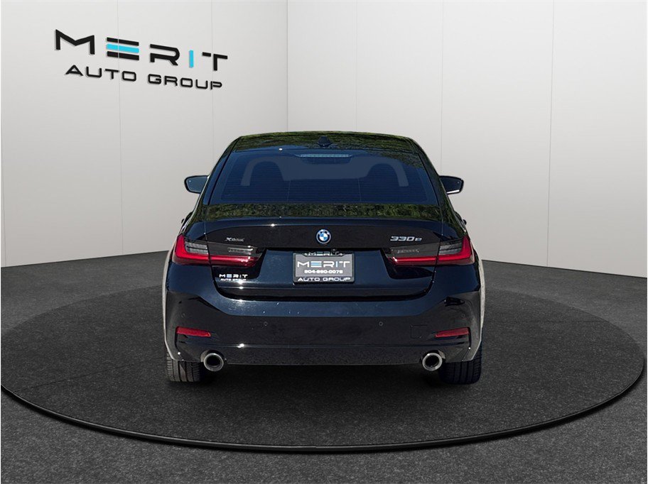 Used 2024 BMW 330e xDrive AWD/4WD image 8