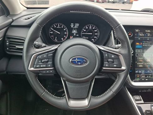 Certified 2025 Subaru Outback Premium AWD/4WD image 19