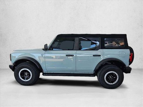 Used 2022 Ford Bronco 4-Door w/ Sasquatch Package AWD/4WD image 9
