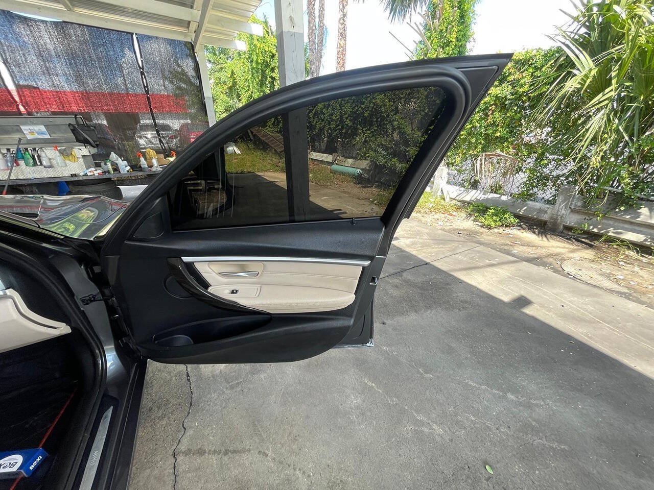 Used 2018 BMW 330i Sedan RWD image 13