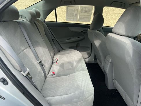 Used 2009 Toyota Corolla FWD image 20