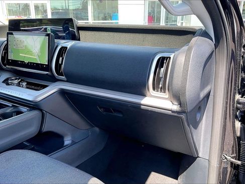Certified 2025 Ford Expedition Max Active AWD/4WD image 15