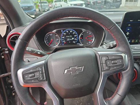 Used 2023 Chevrolet Blazer RS AWD/4WD image 21