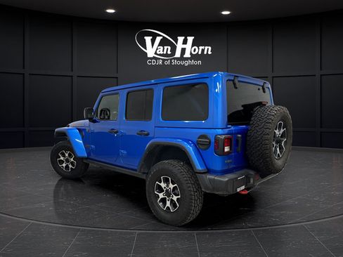 Used 2022 Jeep Wrangler Unlimited Rubicon AWD/4WD image 3