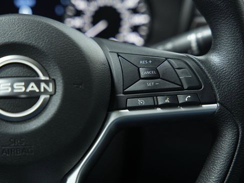 Used 2024 Nissan Altima 2.5 SV image 31