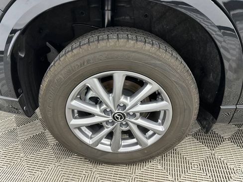 Used 2025 MAZDA CX-5 AWD 2.5 S w/ Preferred Package image 18