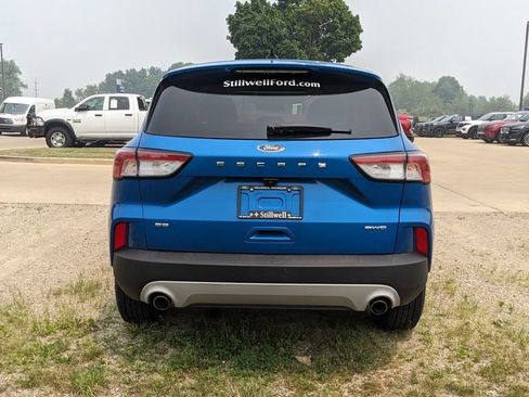 Certified 2021 Ford Escape SE w/ Cold Weather Package AWD/4WD image 4