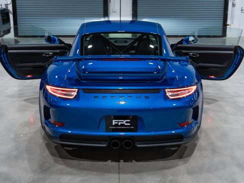 Used 2016 Porsche 911 GT3 w/ Sound Package Plus image 36