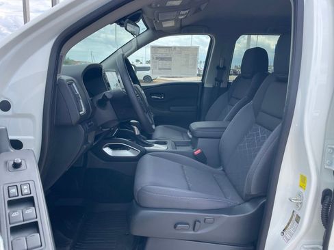 New 2026 Nissan Frontier SV w/ Tow Package RWD image 15