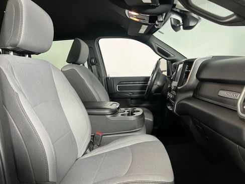 Used 2024 RAM 2500 Big Horn w/ Bed Utility Group image 30