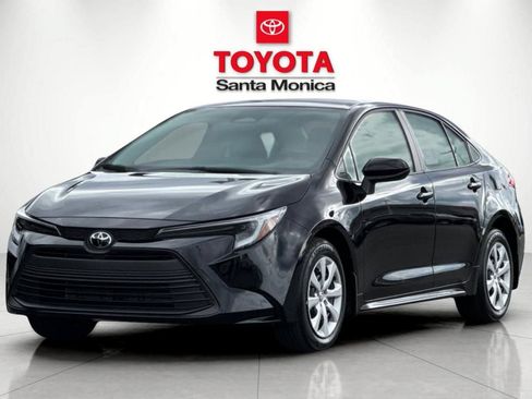 New 2026 Toyota Corolla LE FWD image 6