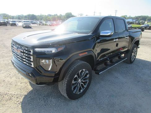 New 2026 GMC Canyon Denali AWD/4WD image 10