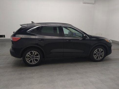 Used 2020 Ford Escape SEL image 10