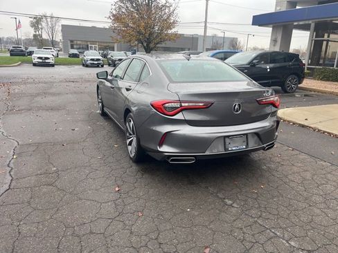Certified 2025 Acura TLX w/ Technology Package image 11