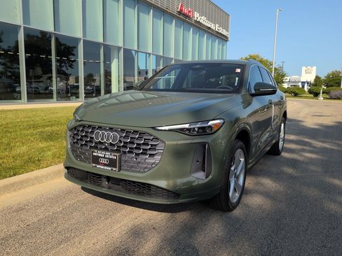 New 2025 Audi Q5 Premium Plus image 24