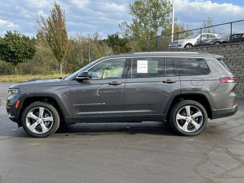 Used 2022 Jeep Grand Cherokee L Limited image 45