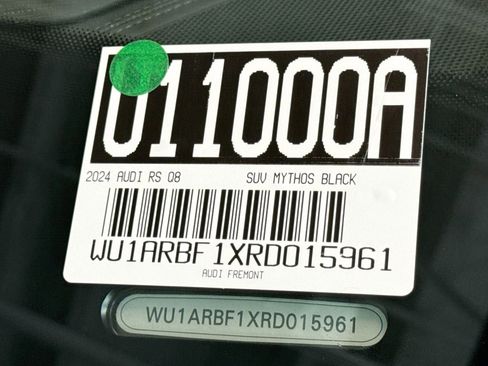 Used 2024 Audi RS Q8 image 31