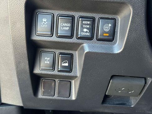 Used 2023 Nissan Frontier PRO-4X w/ Pro Convenience Package AWD/4WD image 28