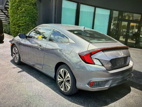Used 2016 Honda Civic EX-T image 4