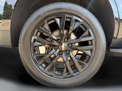 Used 2021 Chevrolet Tahoe RST w/ Luxury Package AWD/4WD image 41