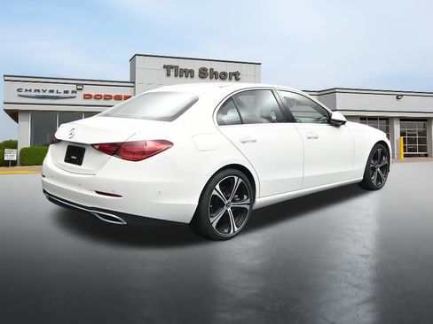 Used 2025 Mercedes-Benz C 300 Sedan image 5