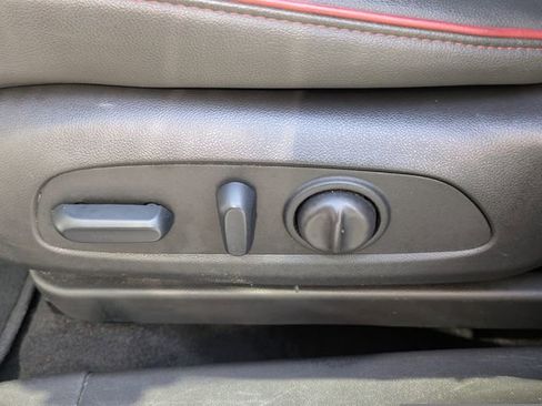 Used 2024 Chevrolet TrailBlazer RS image 21